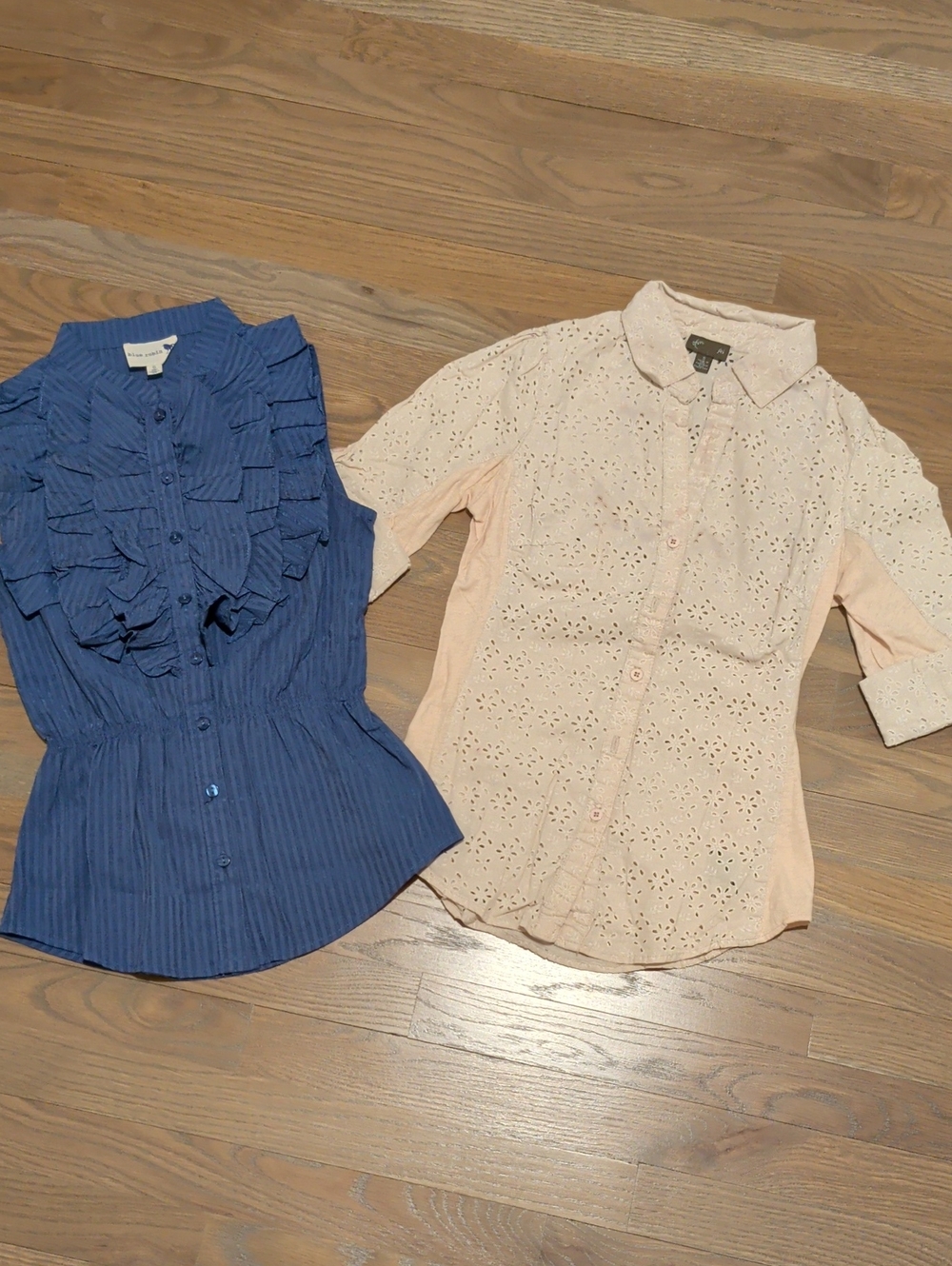 Lot Of 2 Anthropologie Blouses Ruffles Blue Top And Eyelet Cream Button Down 0